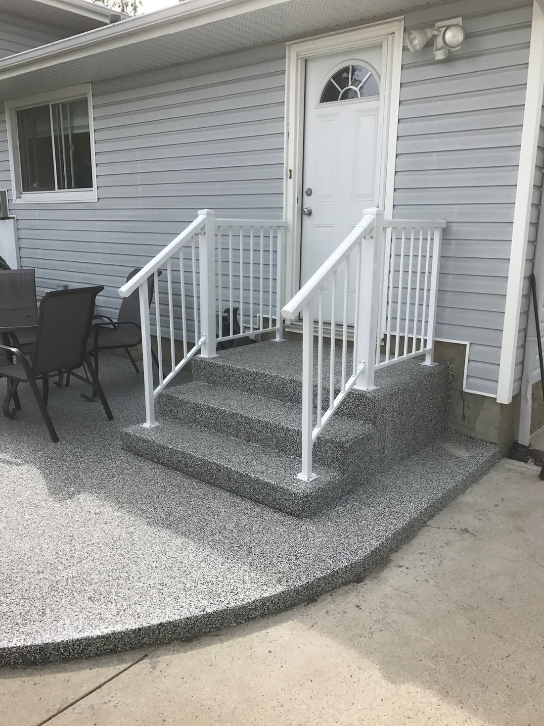 Custom aluminum railing project in Edmonton — photo 13